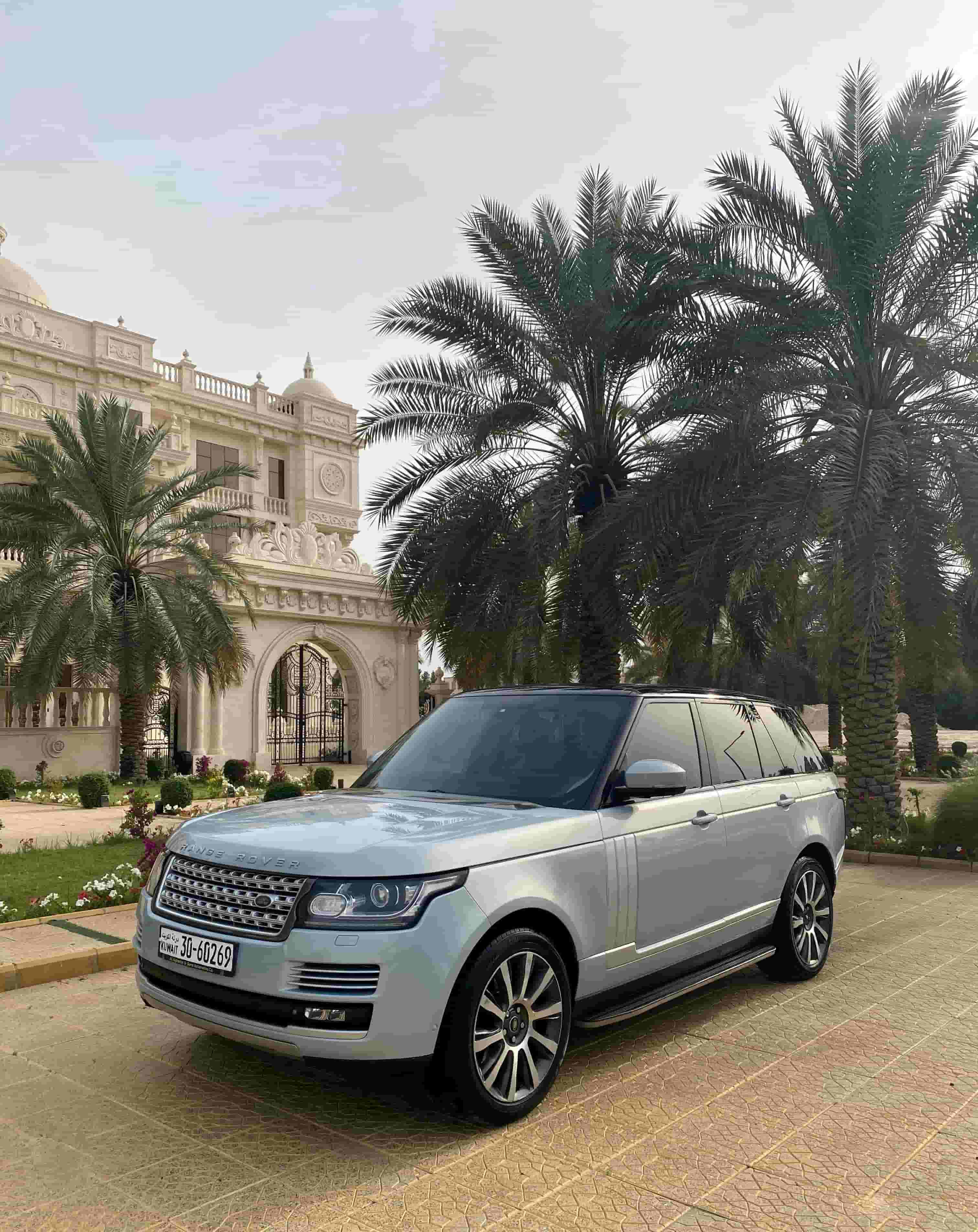 رنج روفر بحاله الوكاله 2015