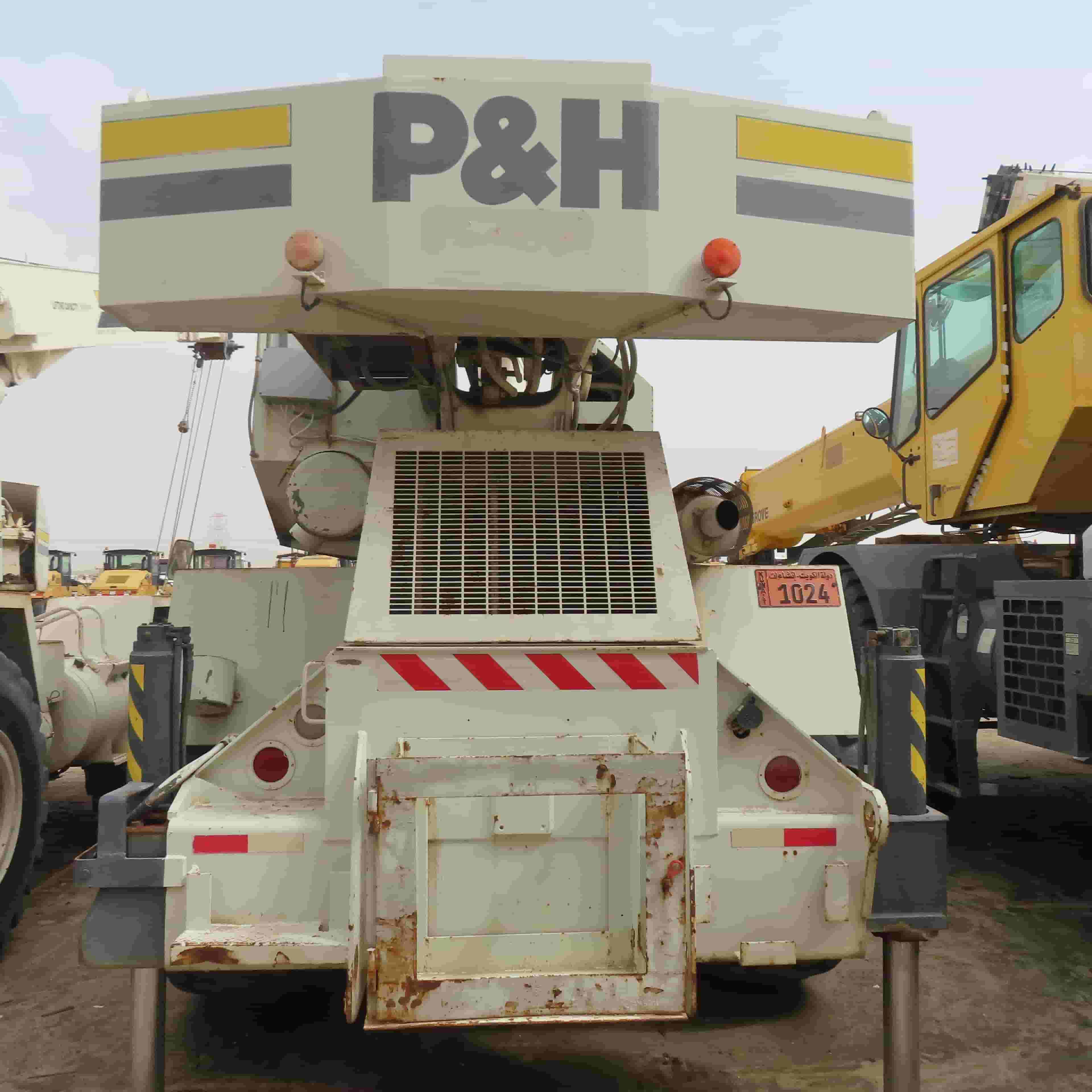 Used Heavy Equipments for sale