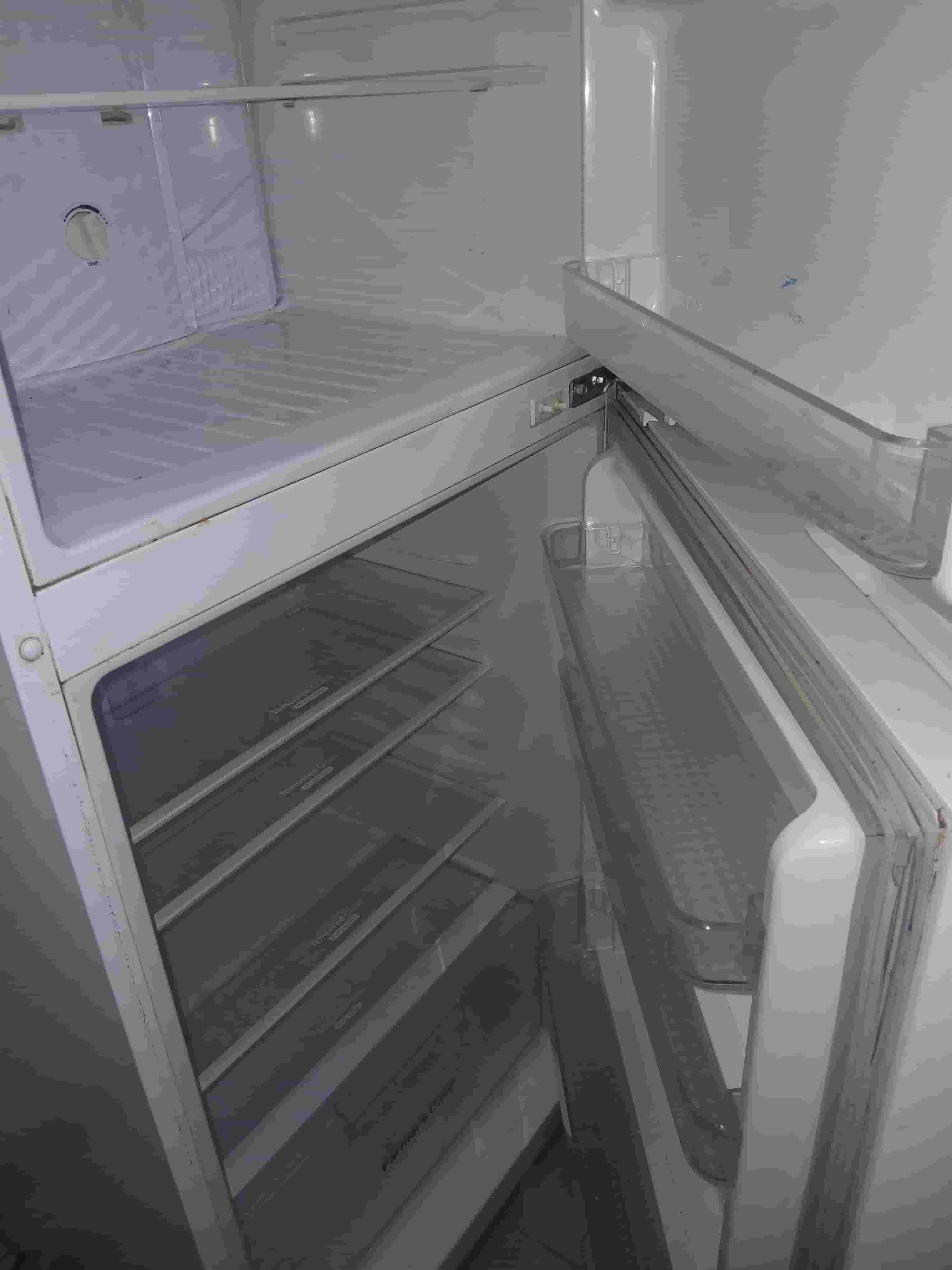 Daewoo 18 feet refrigerator for sale 