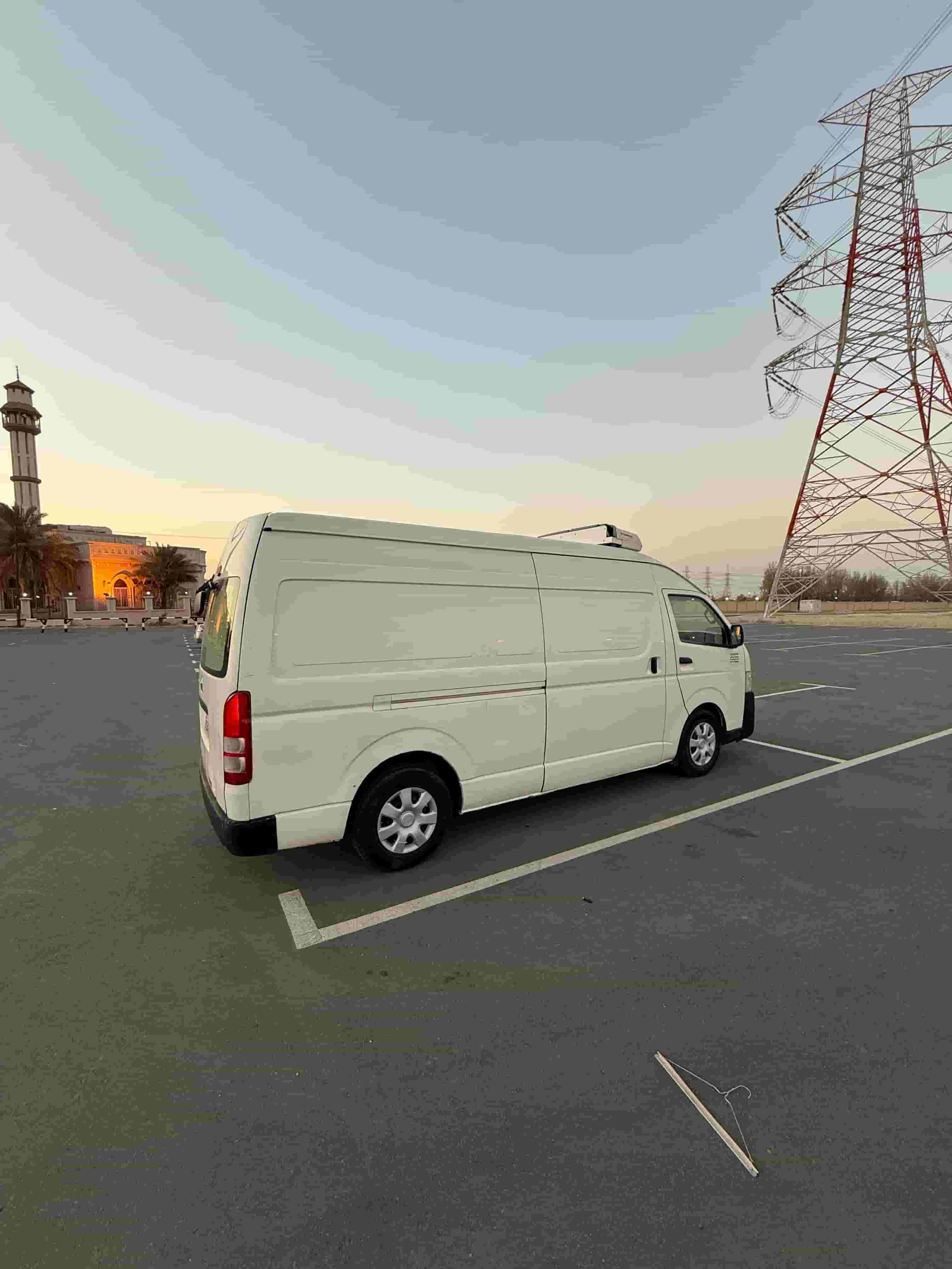 Toyota Highroof refrigerator 2022