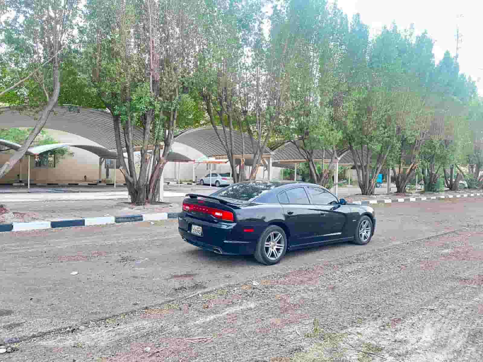 دودج تشارجر 2013 للبيع