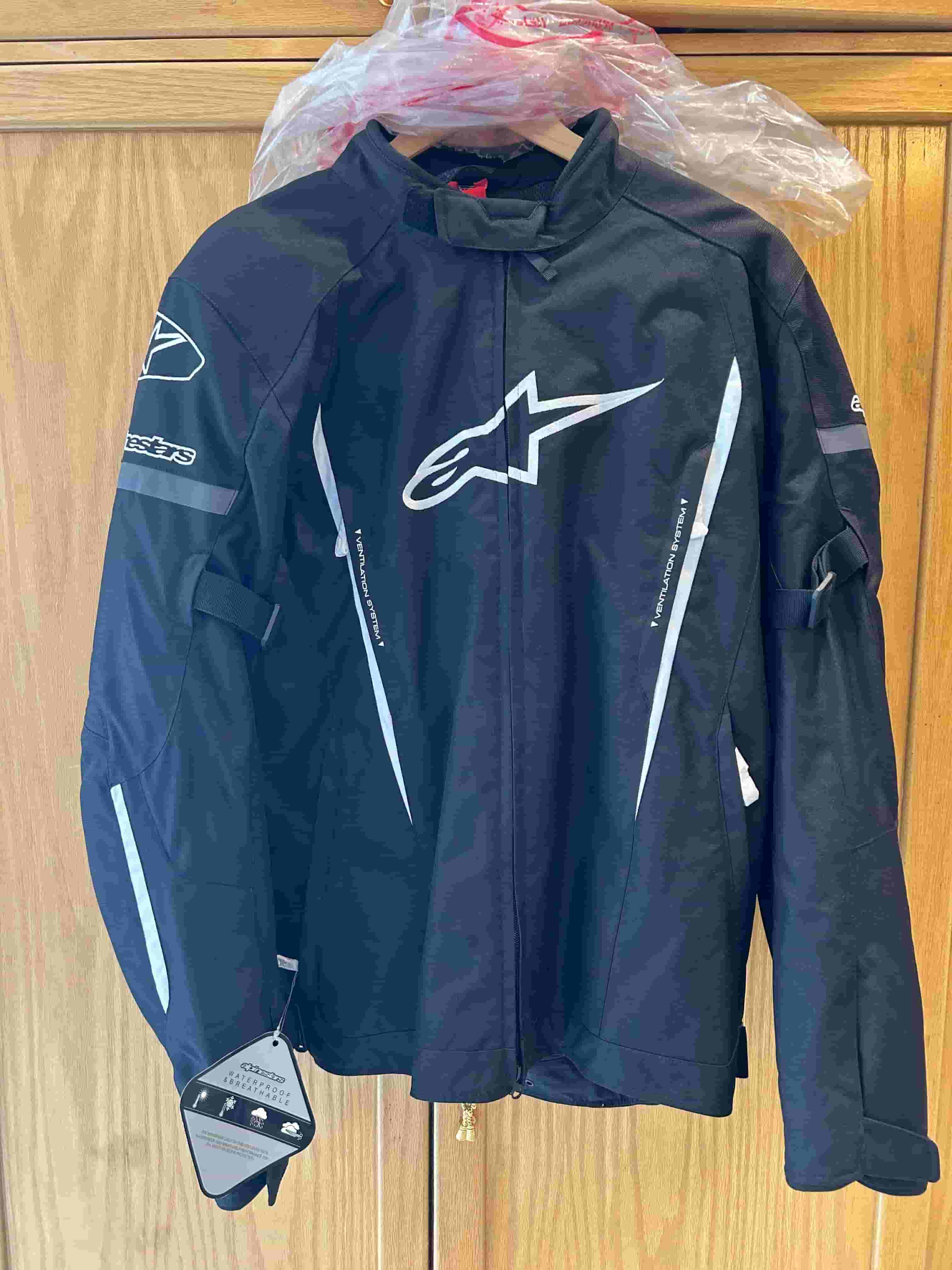 Motorcycle protection jacket in new condition