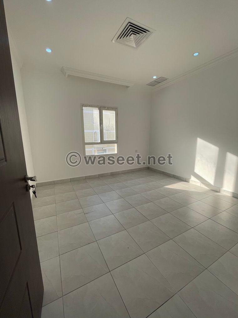 3-room apartment for rent in Hittin 3