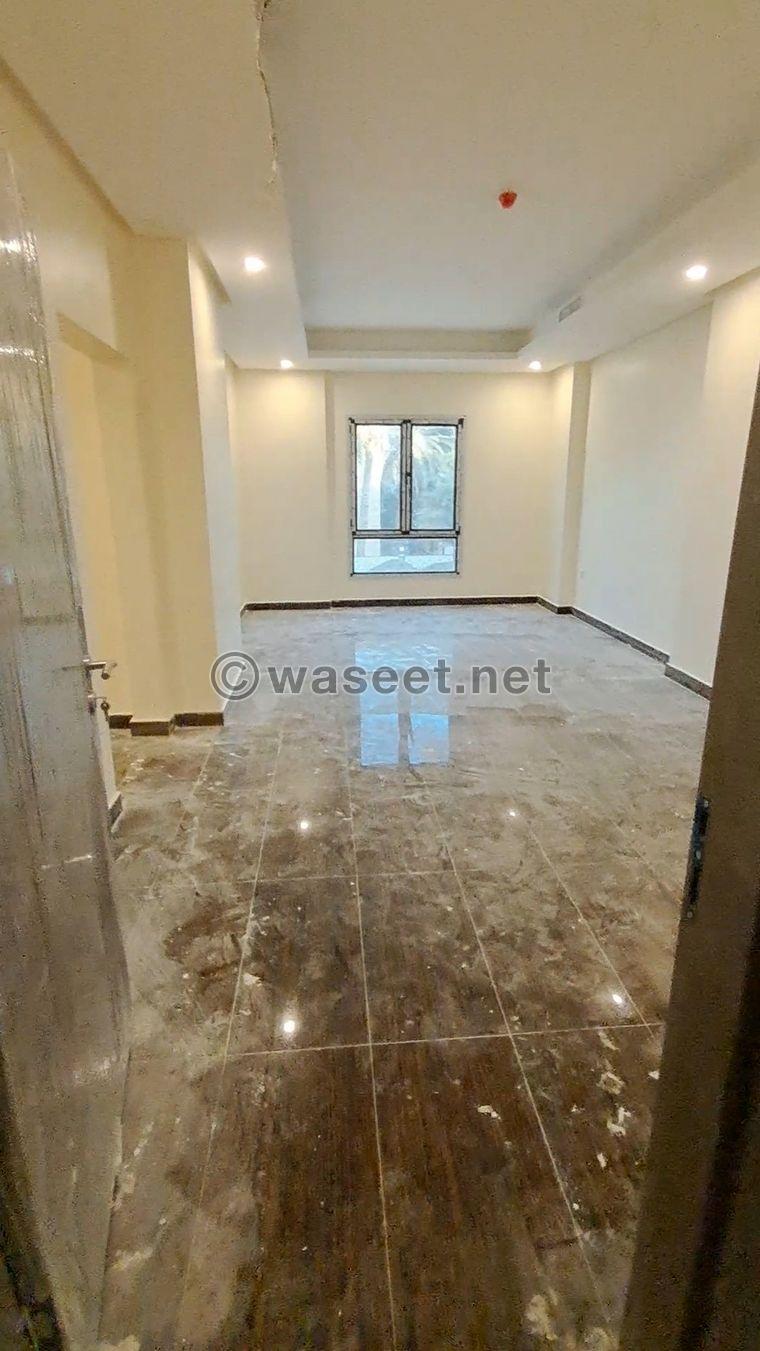 For rent a deluxe apartment in Salmiya 120m 0