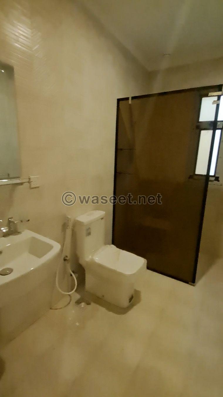 For rent a deluxe apartment in Salmiya 120m 4