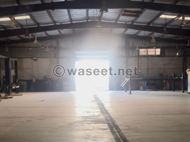 Warehouse, workshops and shops, area of ​​10,000 square metres, Ahmadi 1