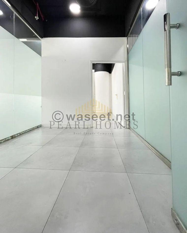 A complete commercial floor for rent in the capital 8