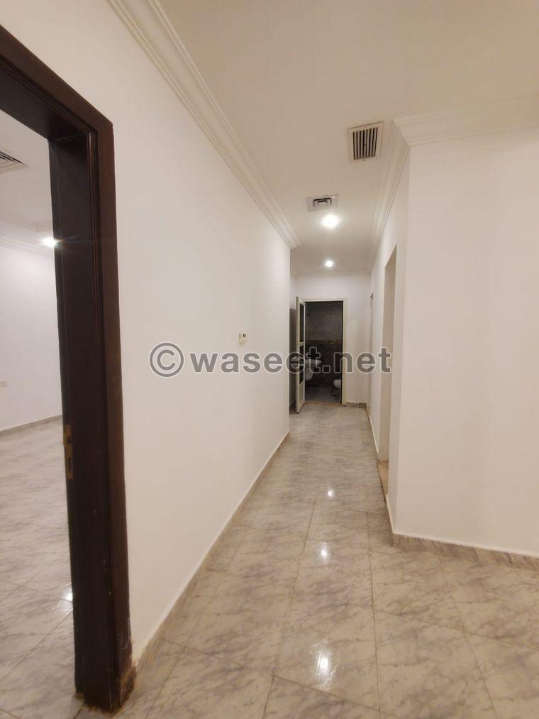 Luxury apartment in Salwa, 8th floor, basement, with a shared courtyard  4