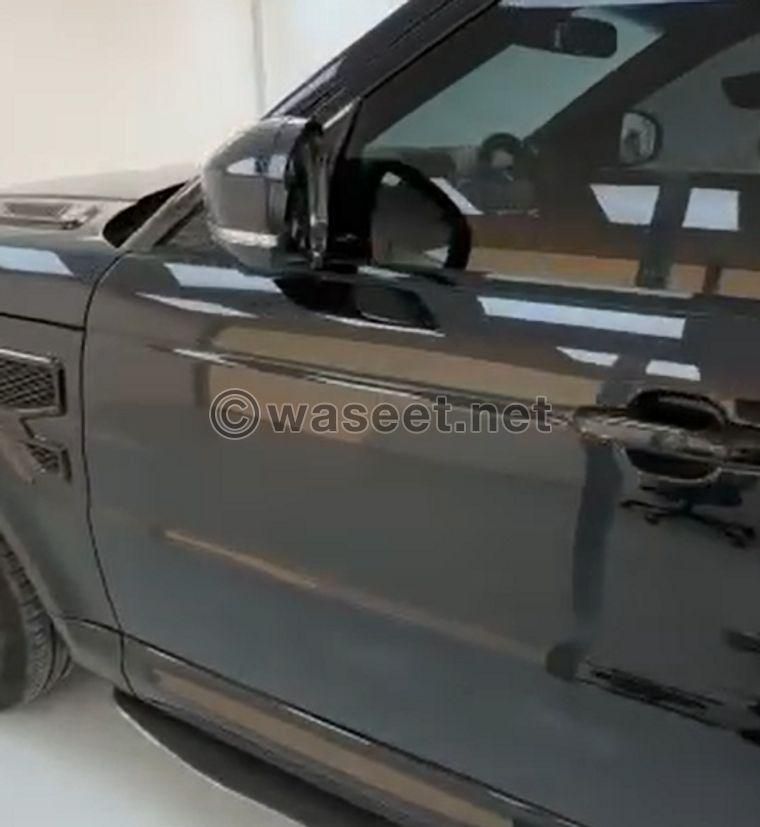 Range Rover SVR model 2015 3
