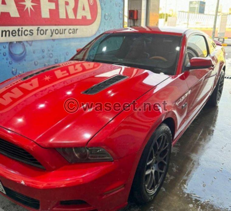 Ford Mustang 2013  0