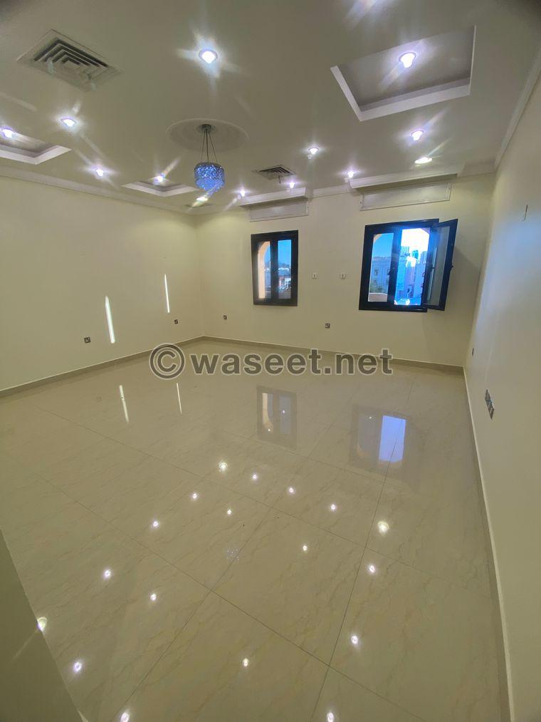 For rent a luxurious floor in Daiya  3