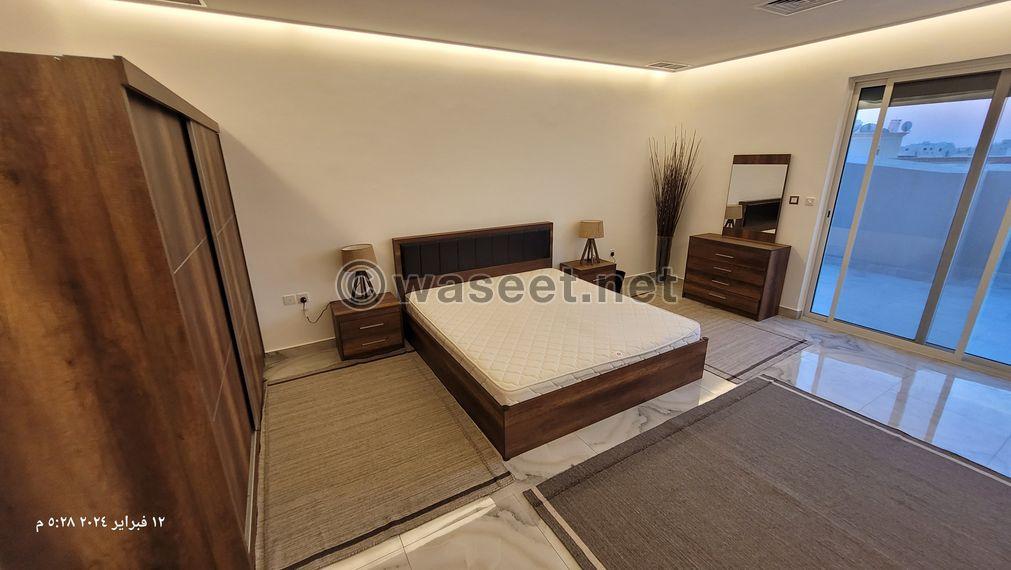 For rent 3 large unfurnished apartment  7