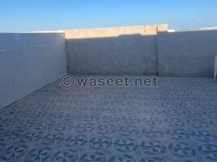 For rent, Fnaitees apartment with roof 1