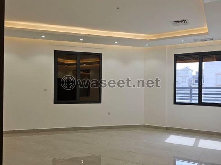 For rent, first floor, west of Abdullah Mubarak 1