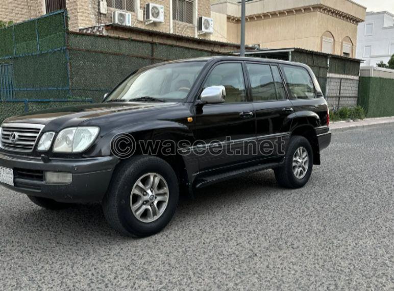 Lexus LX 470 model 2004 4