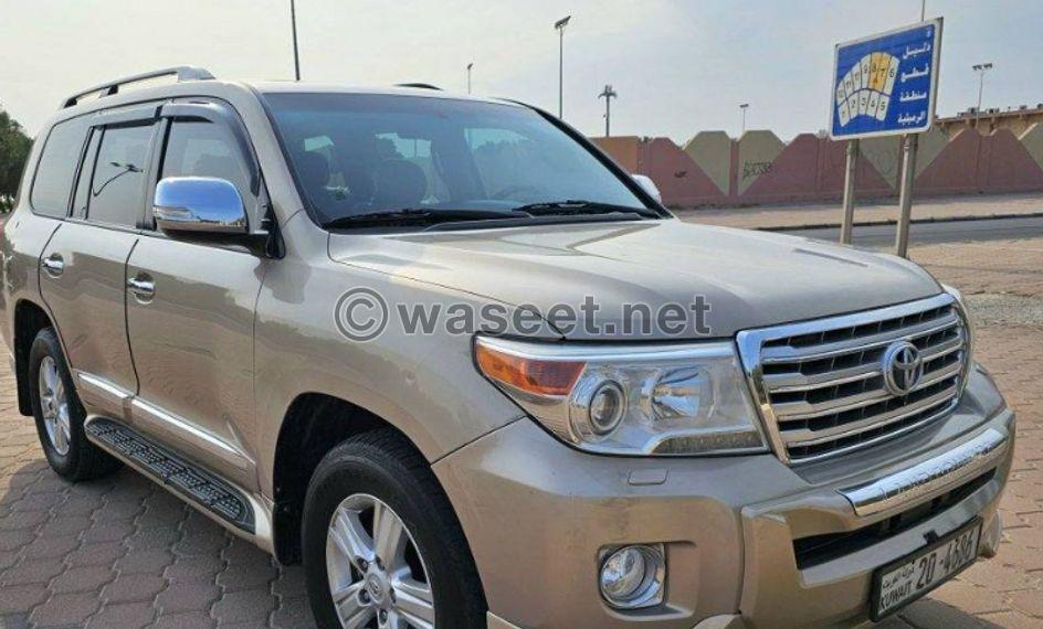   Toyota Land Cruiser GXR model 2012 1