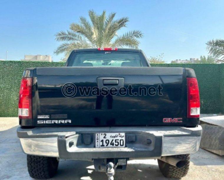 GMC Sierra model 2012 1