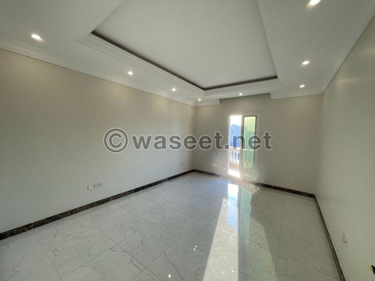 Abu Al Hasani floor for rent  2