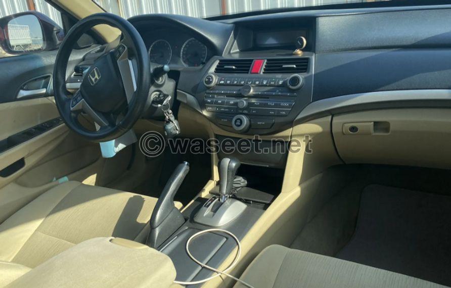   Honda Accord model 2012 3