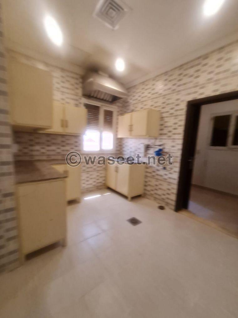 Apartment for rent in Mushrif, second floor 3