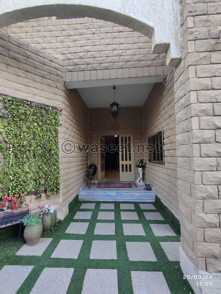 For sale, a government house in Al-Qusour 400m 0