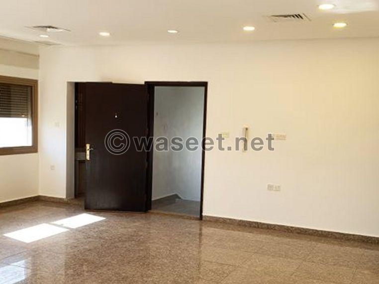 For rent, an elegant floor in Yarmouk 7