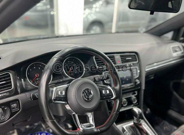 Volkswagen Jetta 2017 3