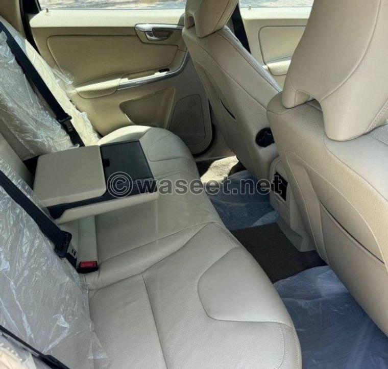 Volvo XC60 model 2014 is available for sale 4