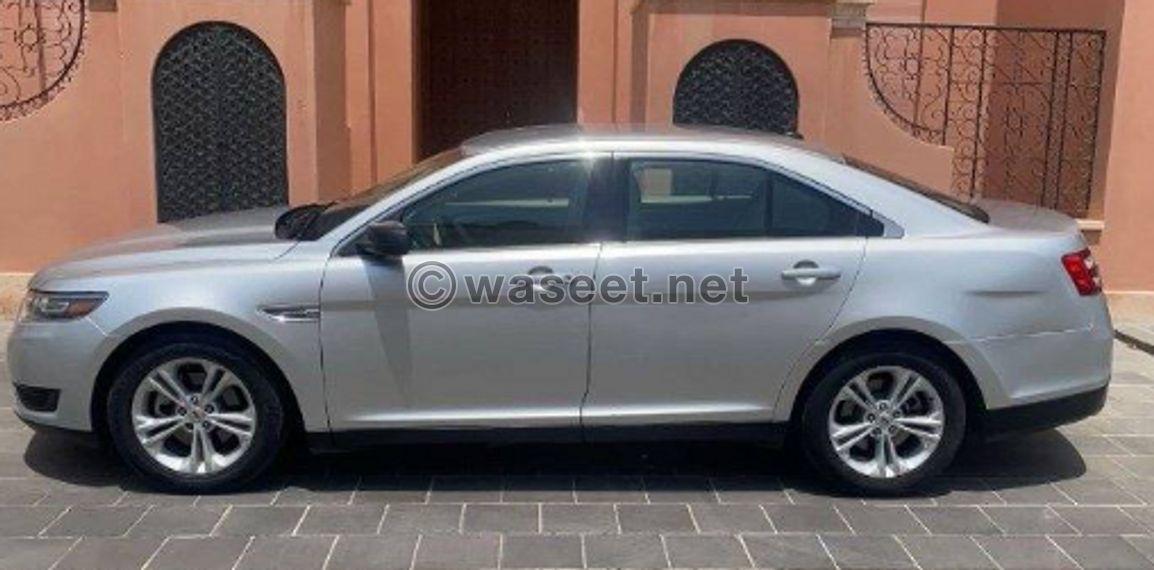 Ford Taurus 2015 model for sale 4
