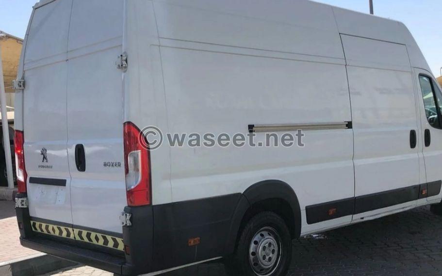 To sell a mobile van Peugeot boxer model 2019 1