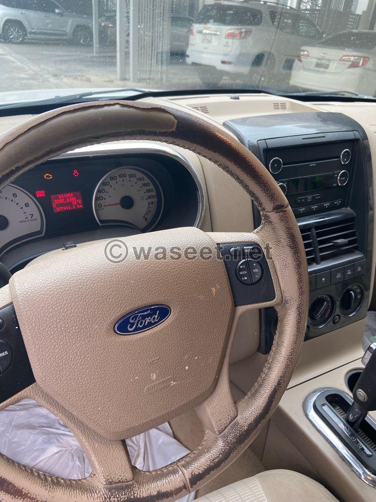 Ford Explorer 2010 very clean for sale 1