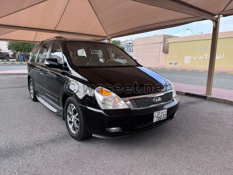 Kia Carnival 2014 0