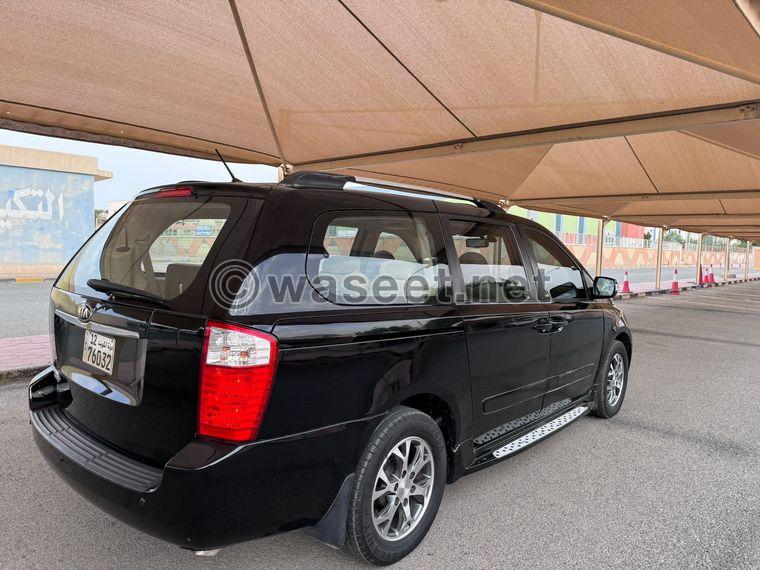 Kia Carnival 2014 9