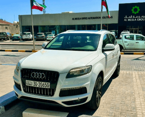 Audi Q7 and 2015 Dell for sale