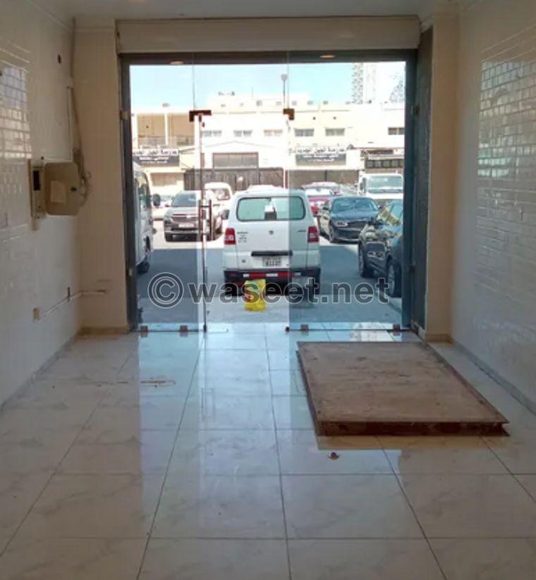 Shop for rent in the Hawalli area 1