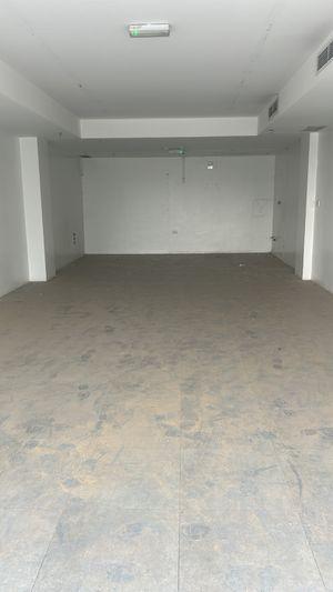 For rent a shop in Al-Shuyoukh Industrial Area 80 meters