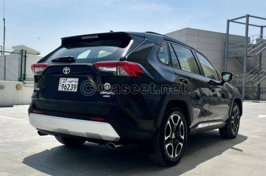 Toyota RAV4 2019 4