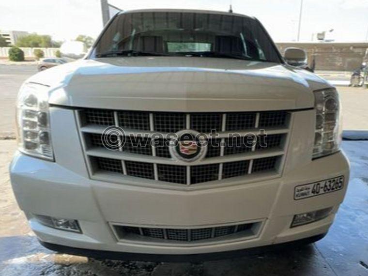 Cadillac Escalade 2011 0