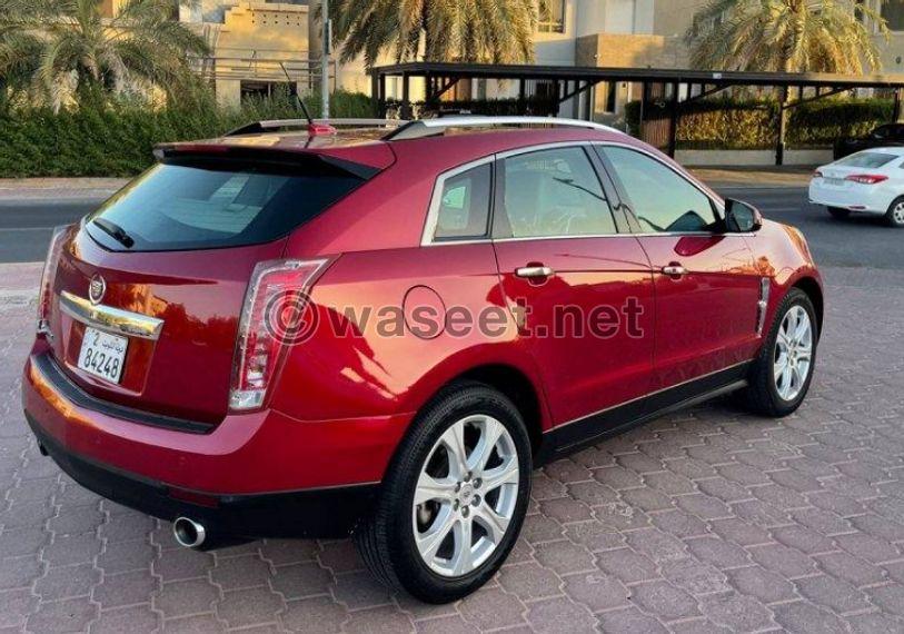 للبيع كاديلاك SRX 4 موديل 2011 1