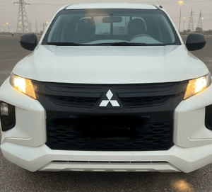 MITSUBISHI Pick Up 2019