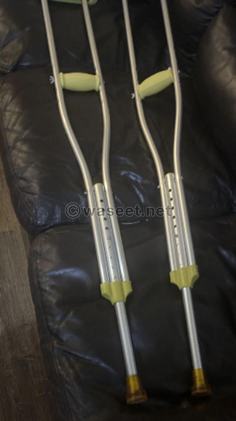 For sale medical crutches 0