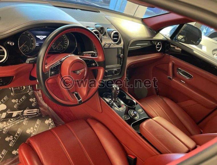 Bentley Bentayaga model 2018 for sale 3