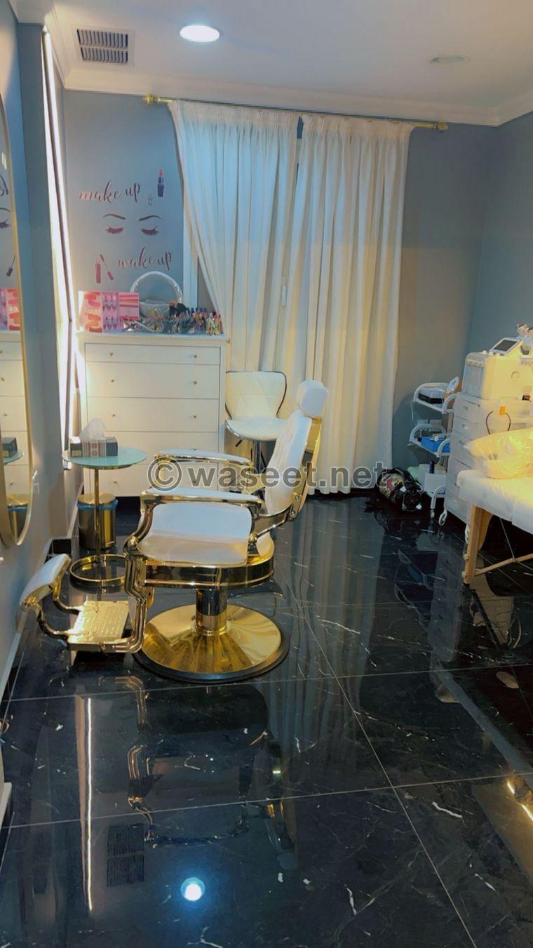 Women's salon for sale or warranty  6