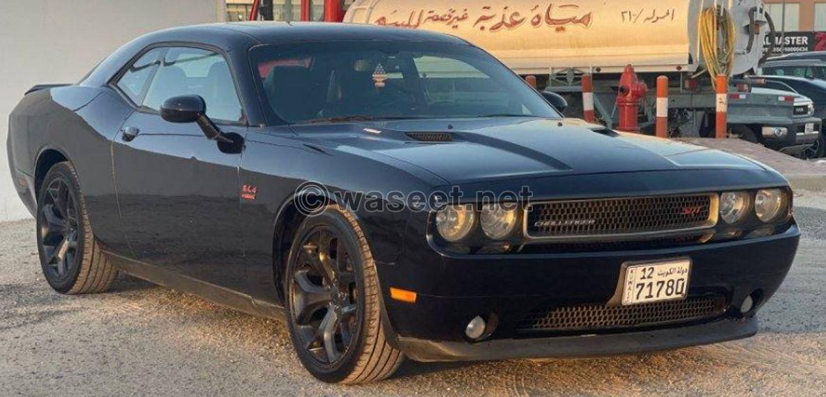 For sale, Dodge Challenger model 2012 0