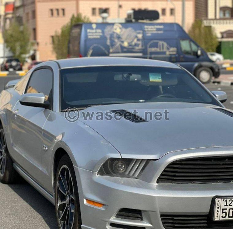 Ford Mustang 2013 0