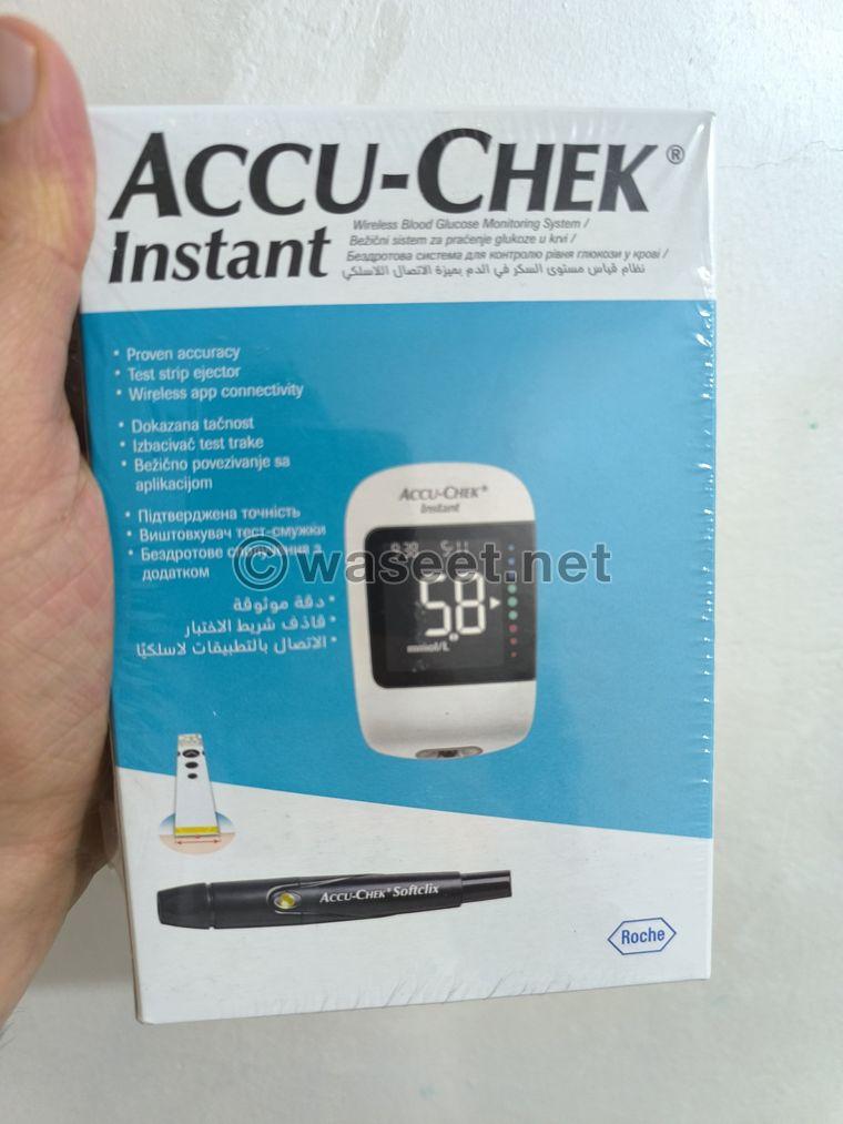 New Accu Chk Cardboard Sugar Tester 3