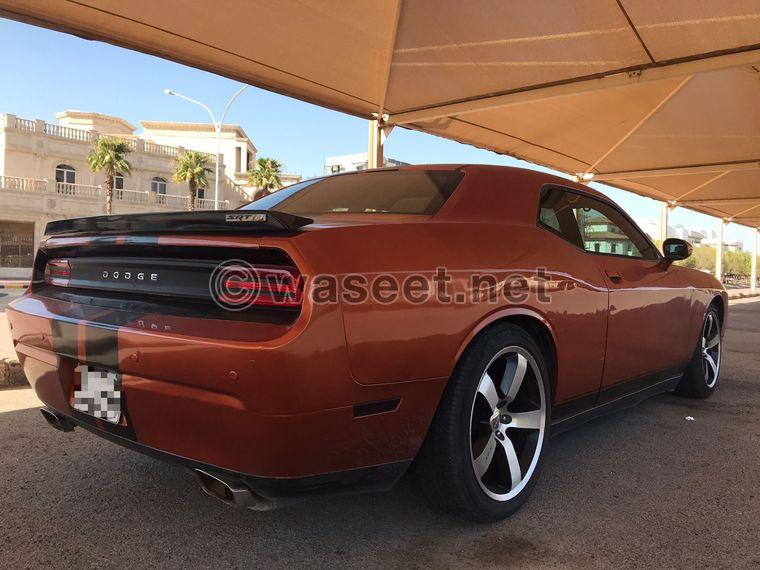 Dodge Challenger 2011 1