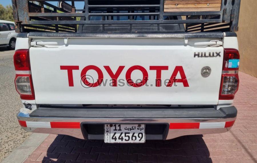 Toyota Hilux 2014 quick sale 3