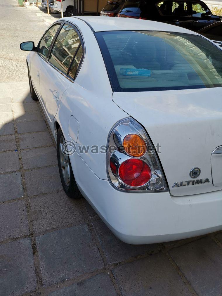 Altima 2005 model in good condition 1