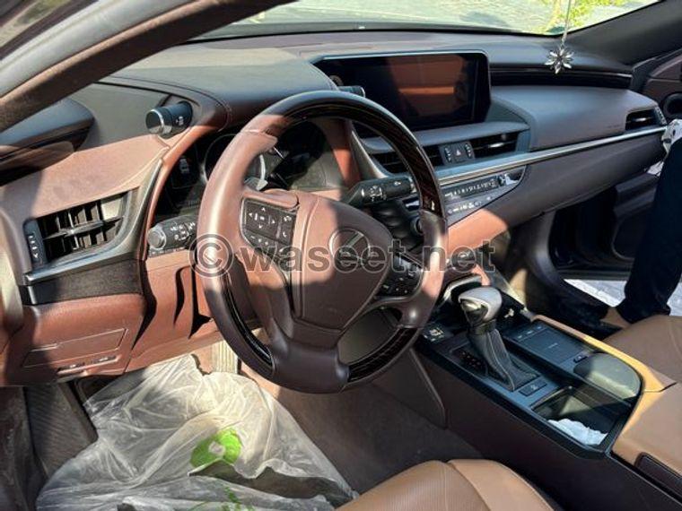 Lexus ES 250 model 2021  3